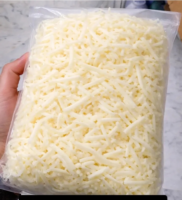 SHEREDED CHEESE 70/30 1KG